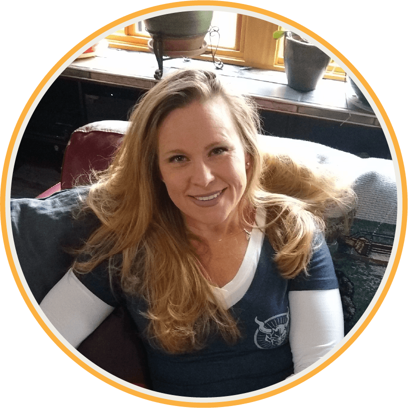 Brandi Davis Headshot