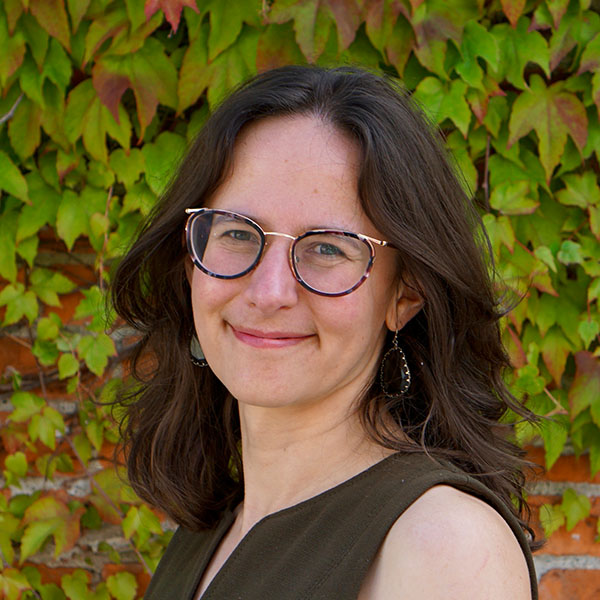 Vivian Ericson, Peak Sustainability and Maul Foster Alongi