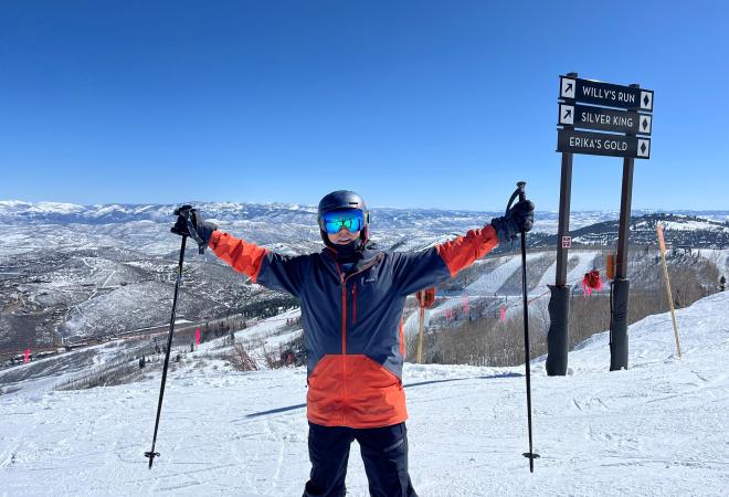 Bill Beadie skiing